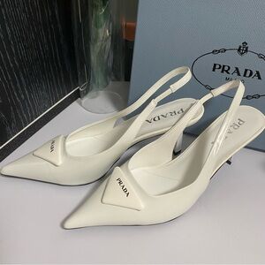 Women’s Prada Heels With Box